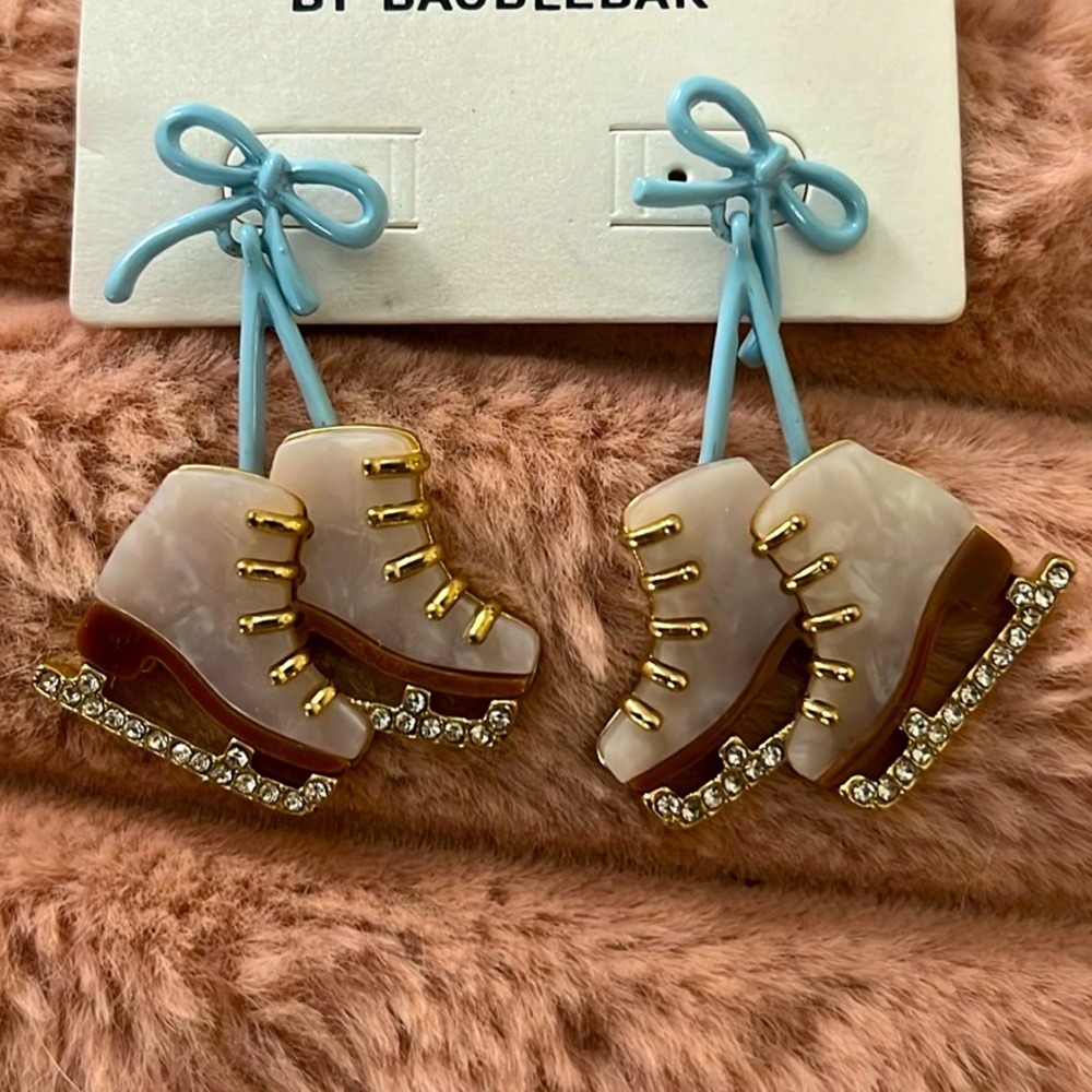 ❄️🏒❄️BaubleBar Skatin’ Into the Holdays❄️🏒❄️ 💰 Bundle Earrings/Will Discount